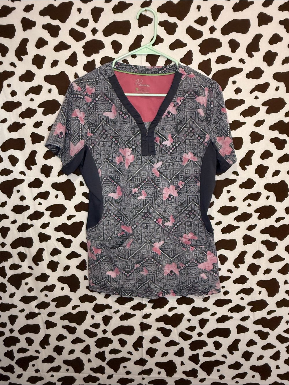 Premiere by Healing Hands Women's Medical Scrub Top V-Neck L Gray Pink Navy